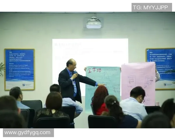 容大足球崛起之路探索团队精神与技术融合的完美结合 容大足球崛起之路探索团队精神与技术融合的完美结合